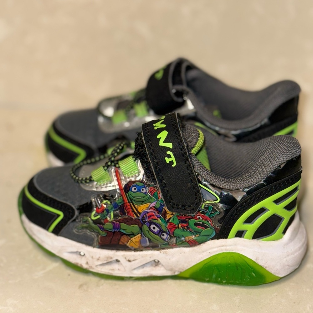Kids Ninja Turtle Sneakers - Green and Black